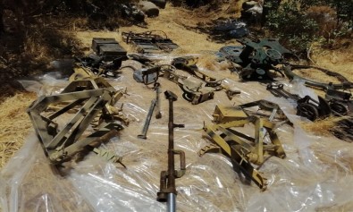 Pençe-2 Harekâtı'nda Doçka Silahı İle Mühimmatlar Ele Geçirildi
