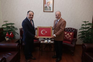Vali Çakacak, Türkiye Şeker Fabrikaları A.Ş. Genel Müdürü Alkan'ı Kabul Etti