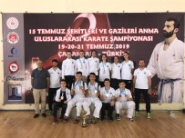 Bursalı Karateciler Başarıya Doymuyor