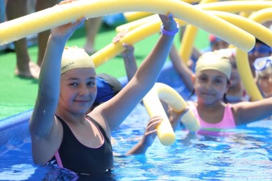 Büyükşehir, Yenipazarlı Çocuklara Yüzme Öğretecek