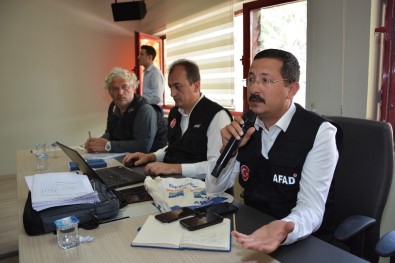 Afyonkarahisar'da 'Habersiz Deprem Tatbikatı' Yapıldı