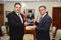 KEÇİ - Anadolu Üniversitesi Rektörü Çomaklı, Tokat'ta