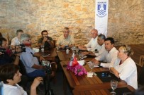 İKLİM DEĞİŞİKLİĞİ - Başkan Aras, Basın Mensupları İle Bir Araya Geldi