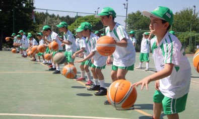Çankayalı Çocuklar Yazın Tadını Spor Okulunda Çıkarıyor