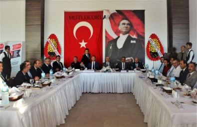 'Gündem Ekonomi' Koçarlı'da Toplandı