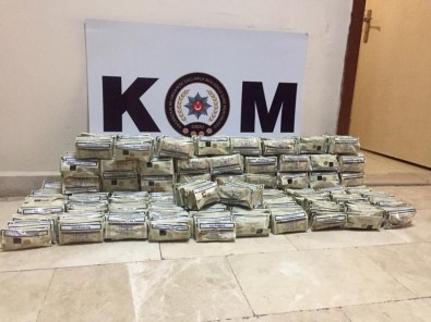 Ordu'da Kaçak Sigara Ve Pipo Ele Geçirildi