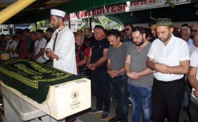 Trafik Kazasında Hayatını Kaybeden Müzisyene Son Görev