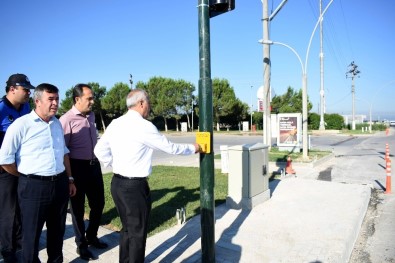 Yenişehir'de Bas-Geç Trafik Işıkları Hizmete Başladı