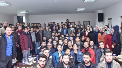 Başkan Altay Üniversite Tercihi Yapacak Öğrencileri Konya'ya Davet Etti