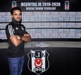 BARCELONA - Beşiktaş, Douglas İle 3 Yıllık Sözleşme İmzaladı