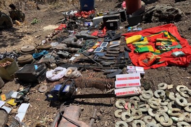 Pençe-2 Harekâtı'nda çok sayıda mühimmat ele geçirildi