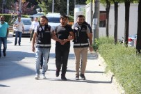 SİLAH SATIŞI - Sosyal Medyadan Silah Kaçakçılığı Yapan Şahıslar Yakalandı