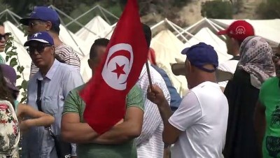 Tunus'ta Sibsi İçin Geniş Katılımlı Cenaze Töreni