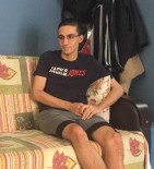 ÜNİVERSİTE ÖĞRENCİSİ - Türkiye'nin Gündemine Oturan Genç Konuştu Açıklaması 'Her İnsanın Yapması Gereken Hareket'