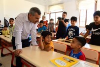 MEHMET GÜNER - Başkan Çınar, Başarılı Öğrencileri Portatif Havuzla Ödüllendirdi
