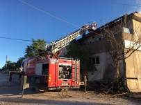 Çetinkaya'da Çatı Yangını