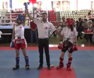 DAVUT GÜL - Genç Sporcular Kick Boks Bölge Şampiyonluğu İçin Ter Döktü