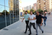 İki Bavul Altınla Kaçtığı İddia Edilen Sarraf İstanbul'da Yakalandı