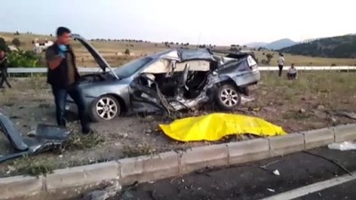 Konya'da İki Otomobil Çarpıştı Açıklaması 2 Ölü, 3 Yaralı