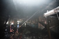 DAVULTEPE - Mersin'de Eğlence Mekanındaki Yangın Zarar Yol Açtı