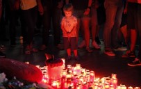 Romanya'da Kaçırılan Genç Kız İçin Halk Sokağa Döküldü