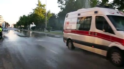 Ankara'da Kamyonet Devrildi Açıklaması 5 Yaralı