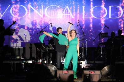 Beyşehir Göl Festivali'nde Yonca Lodi Coşkusu