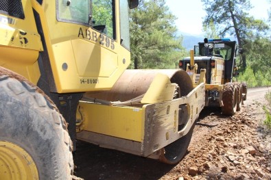 Büyükşehirden Çamlıca Mahallesinde Asfalt Hazırlığı