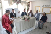 KADER - Edremit'te Dini Ve Resmi Nikah Aynı Anda Kıyıldı