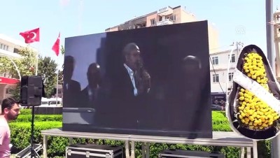 İşlerine Son Verilen 400 Belediye Çalışanından Eylem