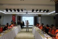 KRİZ YÖNETİMİ - Şırnak'ta Hastane Afet Ve Acil Durum Planı Eğitimi Verildi
