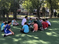 BAYRAMPAŞA BELEDİYESİ - Bayrampaşa Belediyesi Bilgi Merkezi Yaz Okulu Başladı