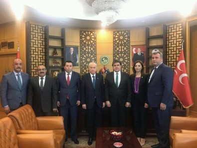 Büyükşehir'de Toplu Tenkisat Bahçeli'nin Masasında