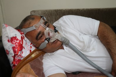 'Uykuda Ölürüm' Korkusu Yüzünden Üç Yıldır Uyuyamıyor