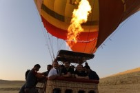 YILMAZ ALTINDAĞ - 2 Bin 300 Yıllık Antik Kent Dara'da Sıcak Hava Balonu İle İlk Uçuş Gerçekleştirdi
