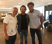 VOLKAN BALLı - Alex De Souza, Almanya'da Fenerbahçe'yi Yalnız Bırakmadı