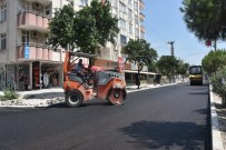 ADNAN MENDERES - Ceyhan'ın 20 Yıldır Hizmet Bekleyen Bulvarında Asfalt Çalışması