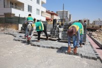 ATAKENT - Karaköprü'de Yollar Kilitli Parkeyle Döşeniyor