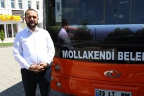MOLLAKENDI - Halk Otobüsü Şoförü Gecikince Belediye Başkanı Direksiyon Başına Geçti