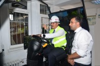 İBRAHIM AKıN - Kırşehir'de Vali Akın, Forklift Simülatör Aracını Tanıttı