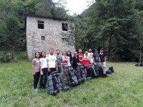 RTEÜ Öğrencileri Doğa Ve Kitap Projesi Kapsamında Kamp Gerçekleştirdi Haberi