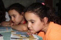 MEHMET ÖZ - Taş Sesleri, Yerini Okuma Sessizliğine Bıraktı