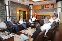 YUSUF ALEMDAR - Abdülhamit Han'ın Torunundan Başkan Alemdar'a Ziyaret