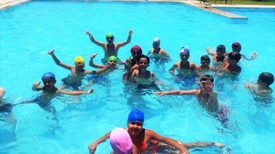 Germencik'te Yüzme Kursu Büyük İlgi Görüyor