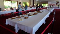 FARKINDALIK YARATMA - Kırkpınar'da Pehlivanlardan Önce Yemekler Yarıştı