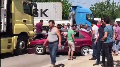 Kocaeli'de Trafik Kazası Açıklaması 5 Yaralı