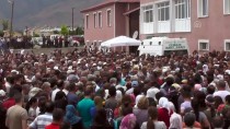 MUNZUR VADİSİ - Munzur Çayı'nda Kaybolan Gencin Cenazesi Toprağa Verildi