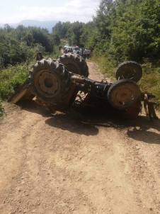 Sakarya'da Traktör Kazası Açıklaması 1 Ölü