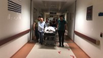 AKMEŞE - Yerde Bulduğu Cisim Elinde Patlayan Çocuk Ağır Yaralandı