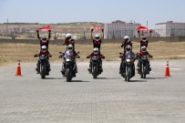 MOTORLU POLİS - Yunus Polisler, Temel Eğitim Kursu İle Daha Da Güçlendi